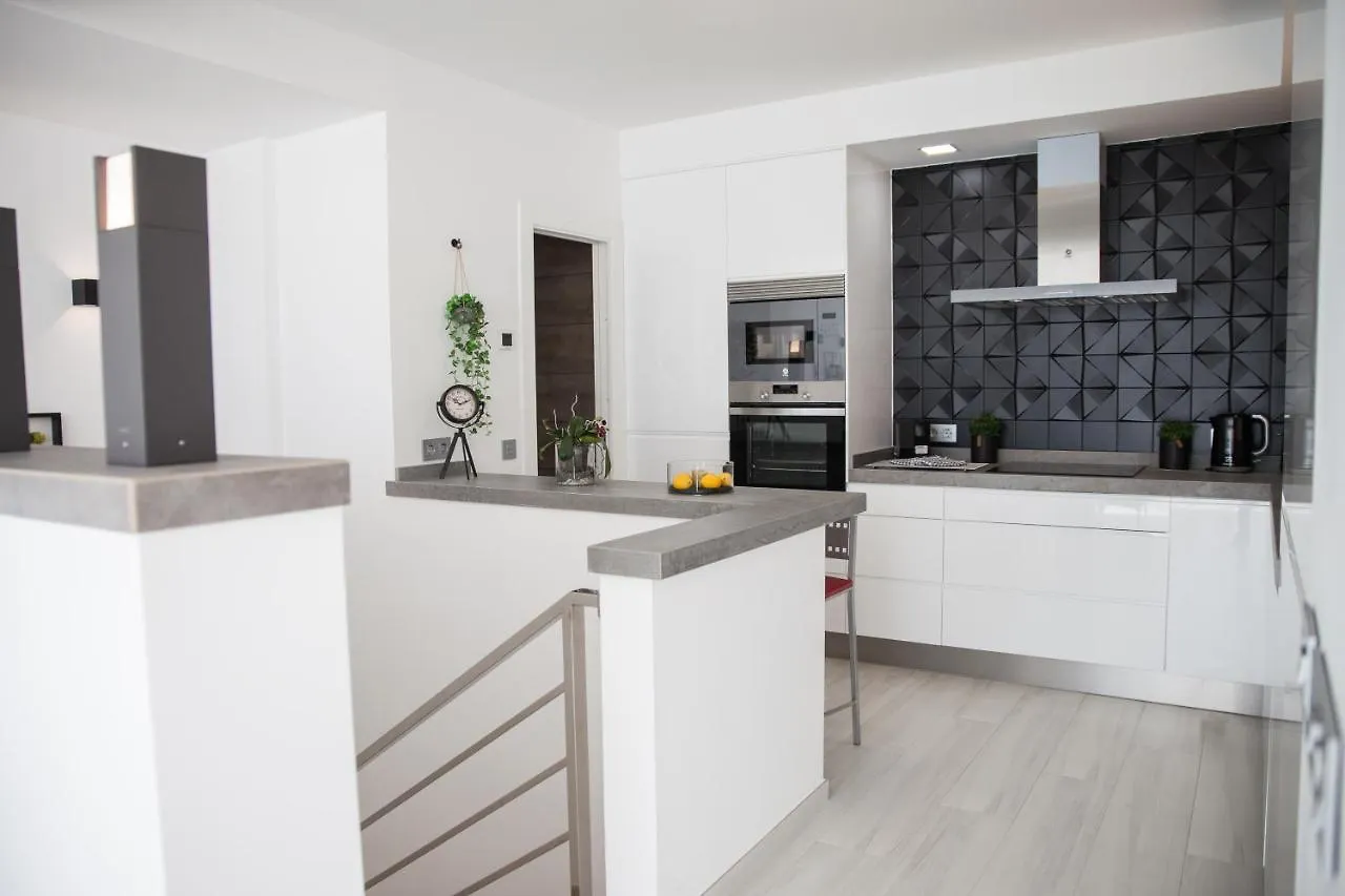 Appartement Spacious 200 Sq.M. Penthouse With Sea View Terraces Torremolinos